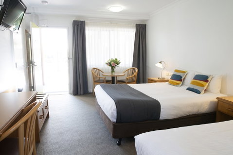 Rockpool Motor Inn - Accommodation Main Beach 6