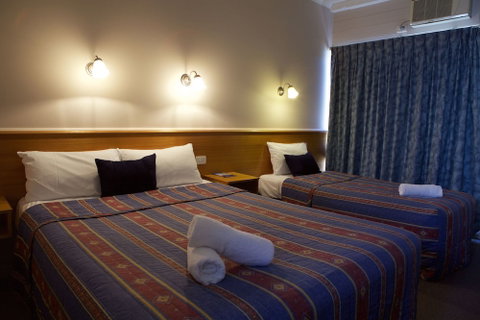 Paddle Wheel Motel - Accommodation Main Beach 5