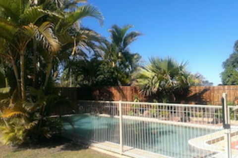 Pacific Paradise Motel - Accommodation Main Beach 0