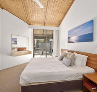 Nautilus Beachfront Villas  Spa - Accommodation Main Beach