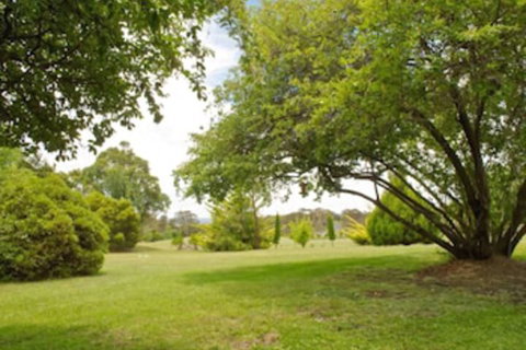 Armidale Rose Villa Motel - Accommodation Main Beach 2