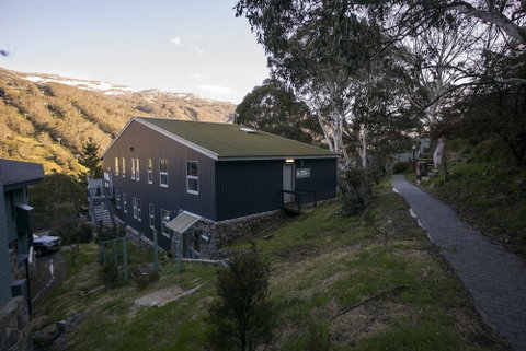 Thredbo YHA Hostel - Accommodation Main Beach 2