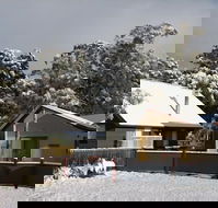 Derwent Bridge Chalets  Studios - Accommodation Main Beach