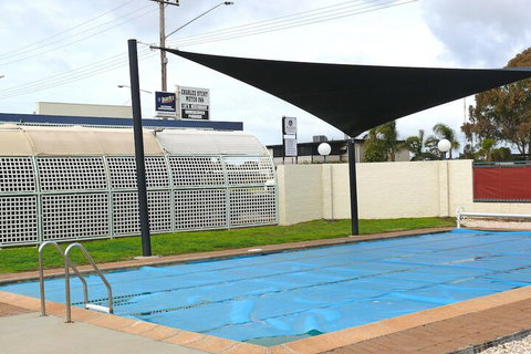 Charles Sturt Motor Inn West Wyalong - Accommodation Main Beach 6