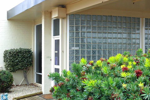 Charles Sturt Motor Inn West Wyalong - Accommodation Main Beach 2