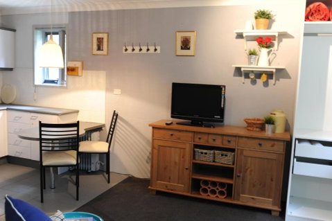 Kirkwood 4A - Accommodation Main Beach 2