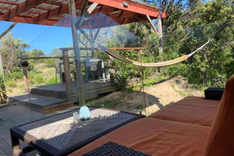 Offshore Retreat - Accommodation Main Beach 5