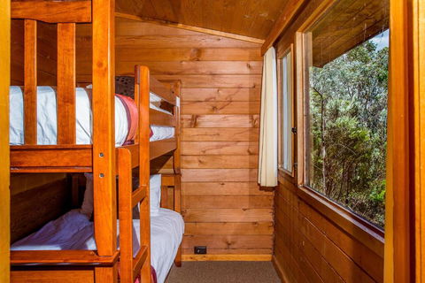 Snowy River Cabins - Accommodation Main Beach 2
