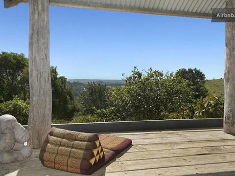 Hacienda - Accommodation Main Beach 0