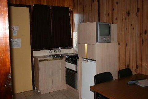 Southern Cross Motor Inn - Accommodation Main Beach 6
