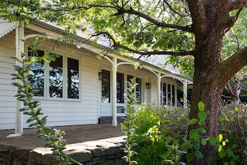 Botanica - Accommodation Main Beach 1