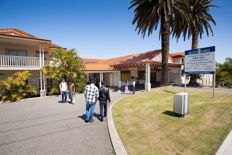 Beatty Lodge - Accommodation Main Beach 0