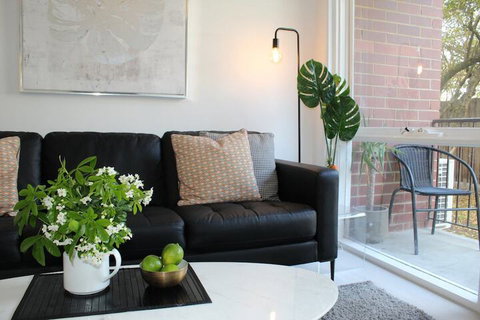 Centrepoint Units Heidelberg - Accommodation Main Beach 4