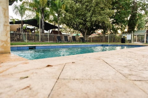 Wattle Grove Motel - Accommodation Main Beach 1