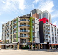 Baileys Serviced Apartments - Accommodation Main Beach