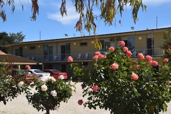 Big River Motel - Accommodation Main Beach 0