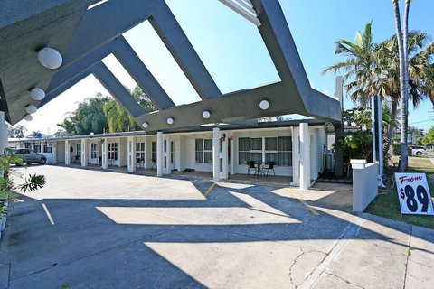 Q Express - Accommodation Main Beach 1