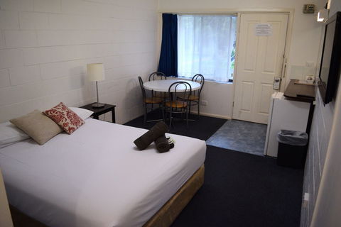 Rosebud Motel - Accommodation Main Beach 4