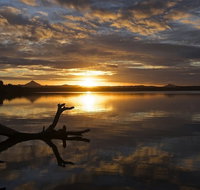 Lake Weyba Cottages - Accommodation Main Beach