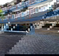 Red Star Hotels Palm Beach - Accommodation Main Beach