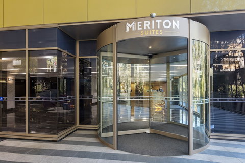 Meriton Suites North Ryde - Accommodation Main Beach 2