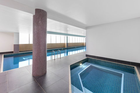 Meriton Suites North Ryde - Accommodation Main Beach 3