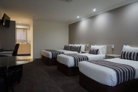 Central Caleula Motor Lodge - Accommodation Main Beach 6