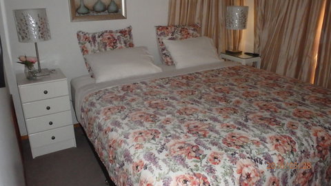 Linley House Bed & Breakfast - Accommodation Main Beach 3