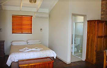 Dunsborough Cottages - Accommodation Main Beach 0