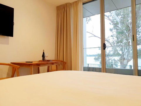 Nagambie Waterfront Motel - Accommodation Main Beach 5