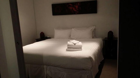 Melbourne Holiday Apartments At Northbank â€“ Downie Street - Accommodation Main Beach 4