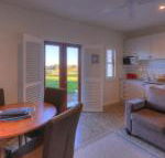 Bridle Guesthouse - Accommodation Main Beach
