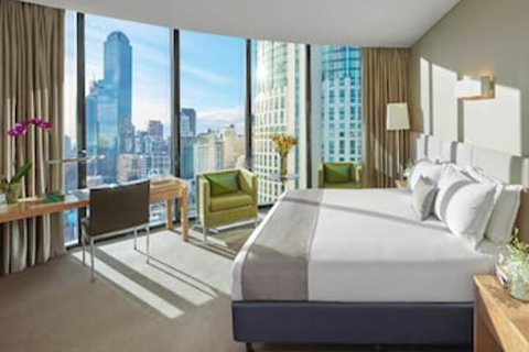 Crown Metropol - Accommodation Main Beach 5