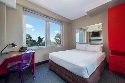 BreakFree Bell City - Accommodation Main Beach 1