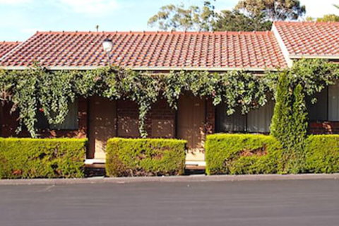 Nunawading Motor Inn - Accommodation Main Beach 1