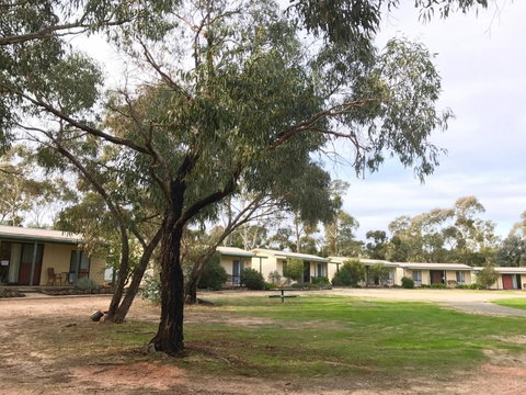 Stawell Holiday Cottages - Accommodation Main Beach 3