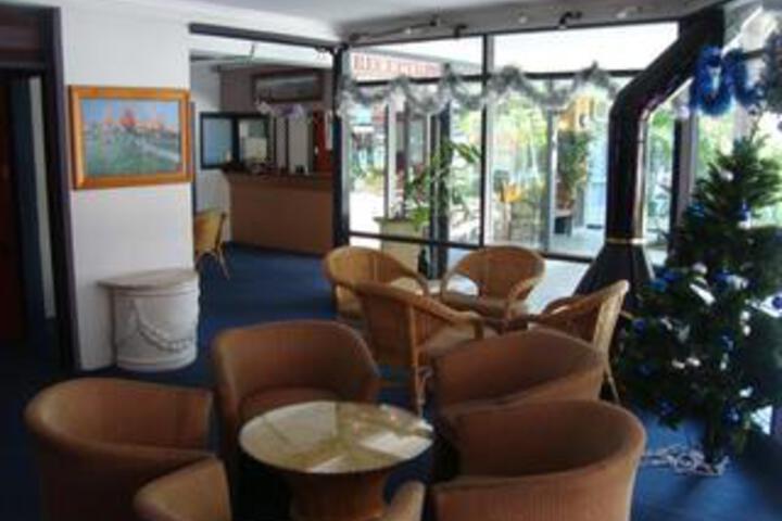 South Hurtsville NSW Accommodation Main Beach