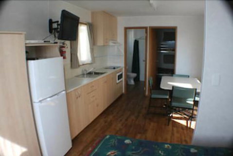 Sea Vu Caravan Park - Accommodation Main Beach 2