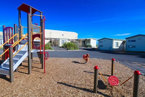 Sea Vu Caravan Park - Accommodation Main Beach 6