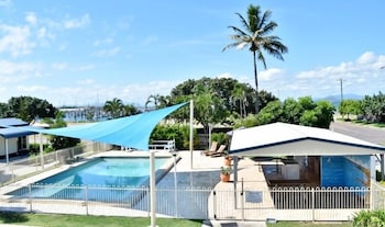 Harbour Lights Tourist Park - Accommodation Main Beach 1