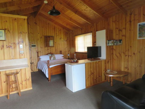 Duffys Country Accommodation - Accommodation Main Beach 5