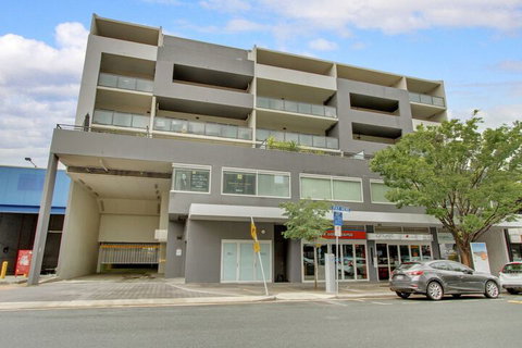 Accommodate Canberra - Braddon 33 - Accommodation Main Beach 1