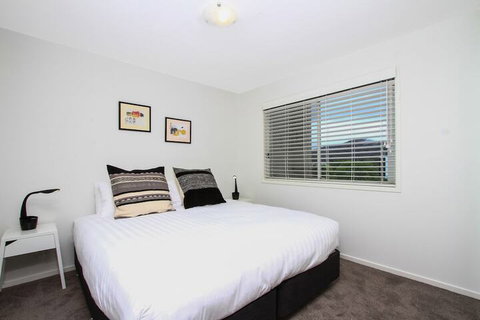 Accommodate Canberra - Braddon 33 - Accommodation Main Beach 6