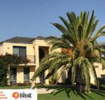 Le Boulevard - Accommodation Main Beach