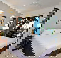 Anchorage Complex - Accommodation Main Beach