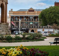 Bathurst Royal Apartments - Accommodation Main Beach