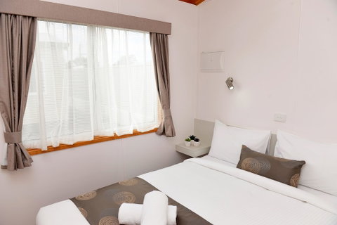 Riverside Cabin Park - Accommodation Main Beach 3