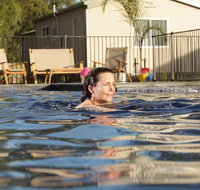 Riverside Cabin Park - Accommodation Main Beach