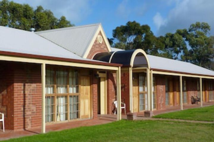 Coonawarra SA Accommodation Main Beach