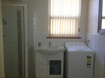 Longbeach Apartments Coffin Bay - Accommodation Main Beach 3